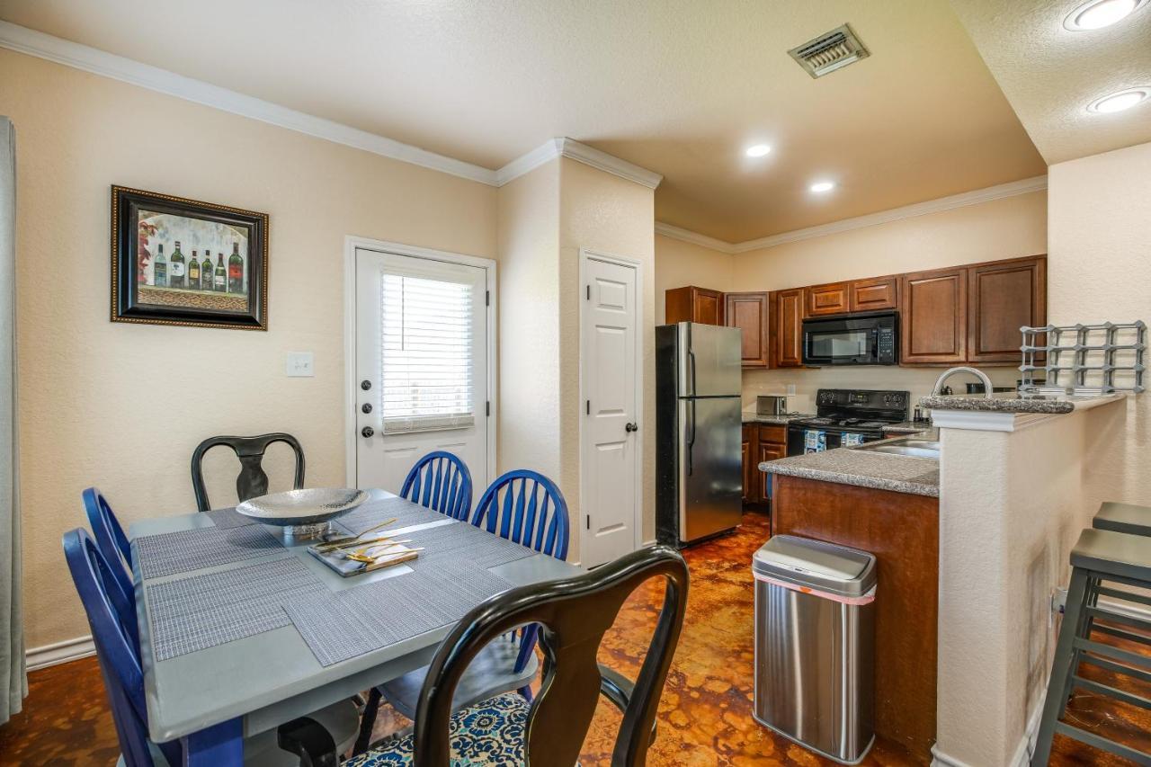 San Antonio Townhome About 2 Mi To Aquarium! Екстериор снимка