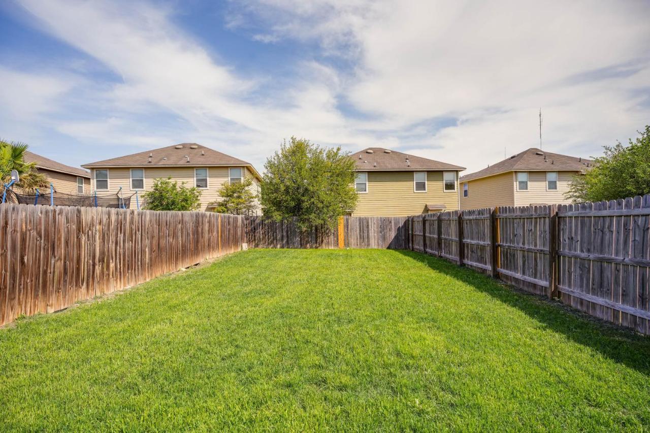 San Antonio Townhome About 2 Mi To Aquarium! Екстериор снимка